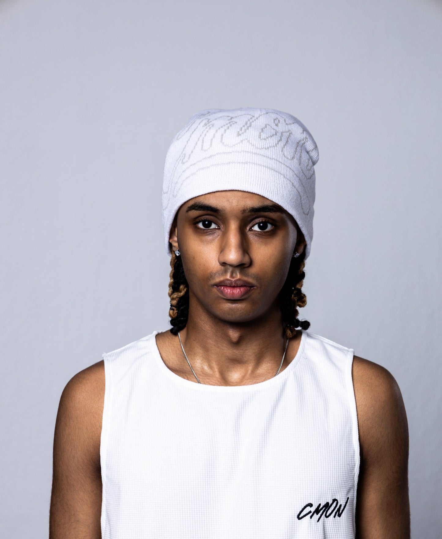 FROSTLINE WHITE BEANIE