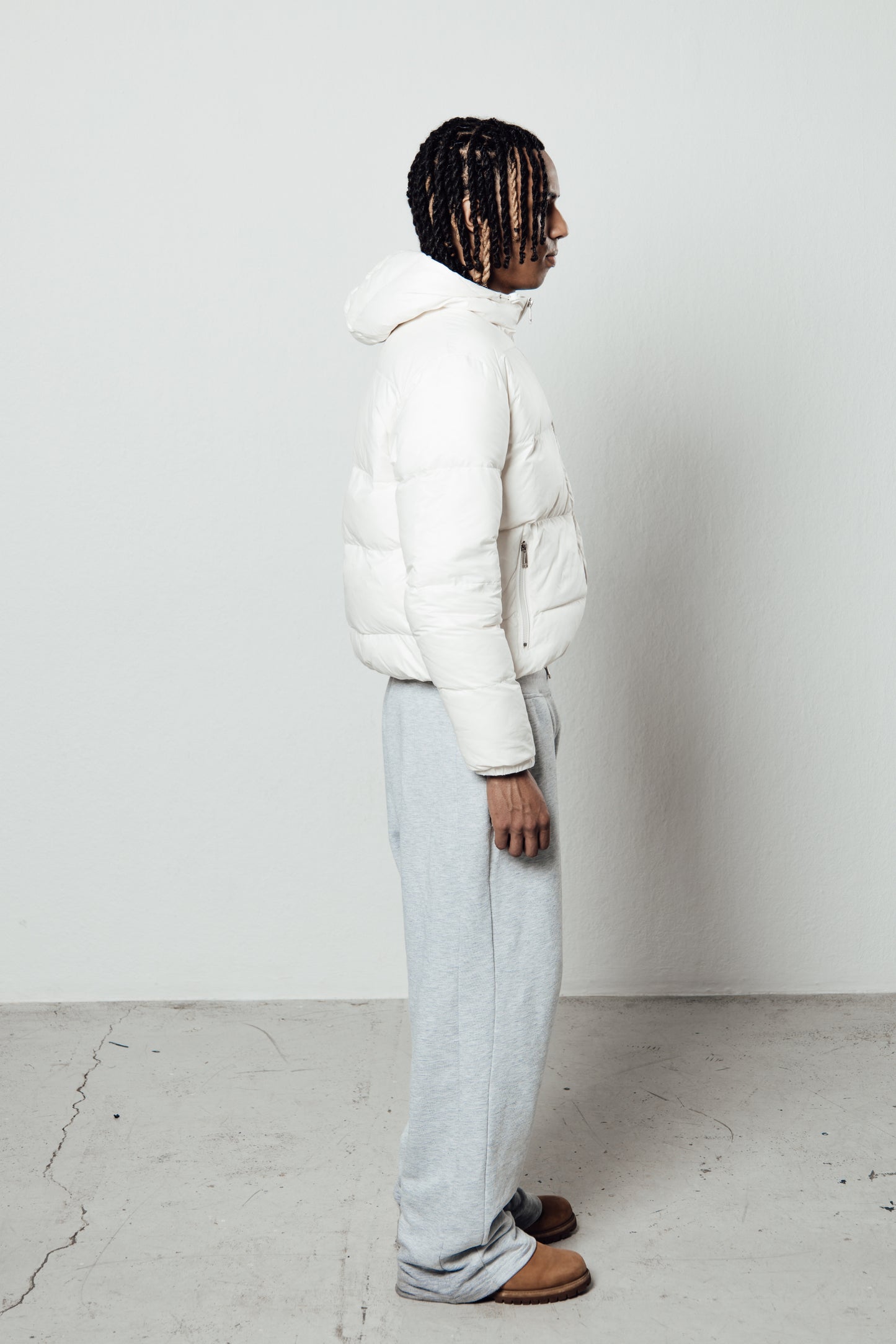 WHITE PUFFER JACKET