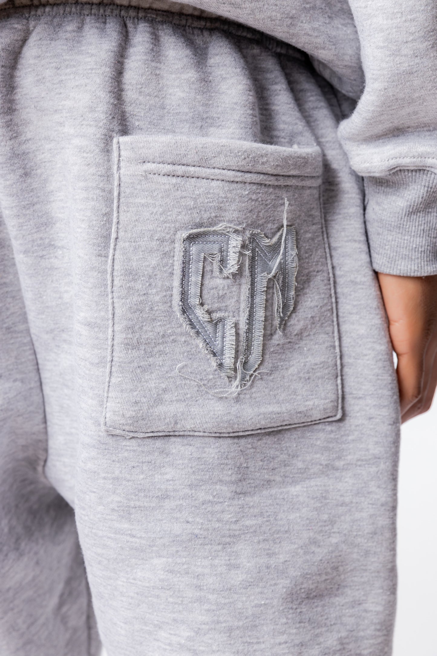 BASIC DISTRESSED TRACKSUIT GREY