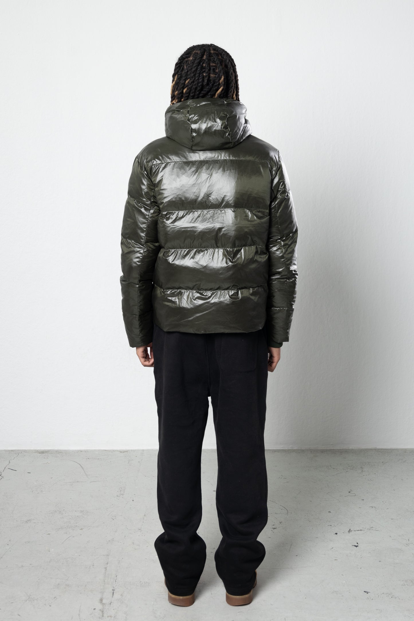 OLIVE GREEN CORE PUFFER JACKET