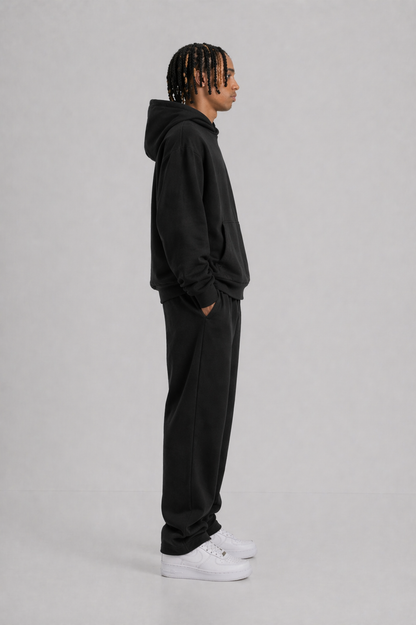 BLACK BASIC HOODIE