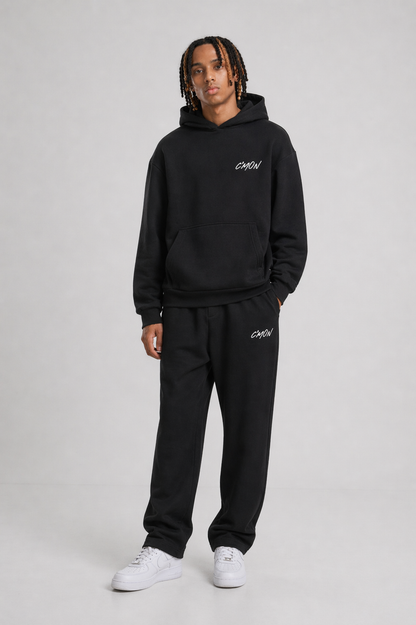 BLACK BASIC HOODIE
